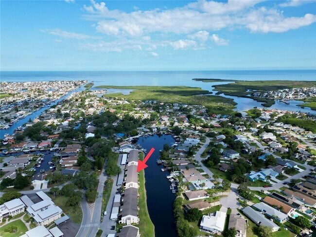Foto del edificio - 4533 Marine Pkwy