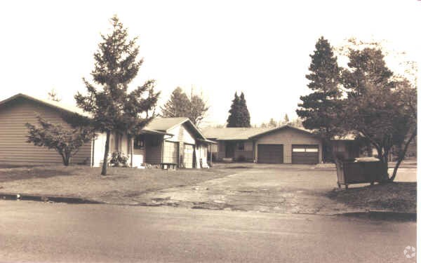 Building Photo - 620 Harrison St