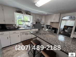 Building Photo - 8 Valliere Ct