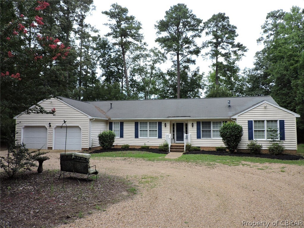 7608 Springfield Ct, Gloucester, VA 23061 House Rental in Gloucester, VA