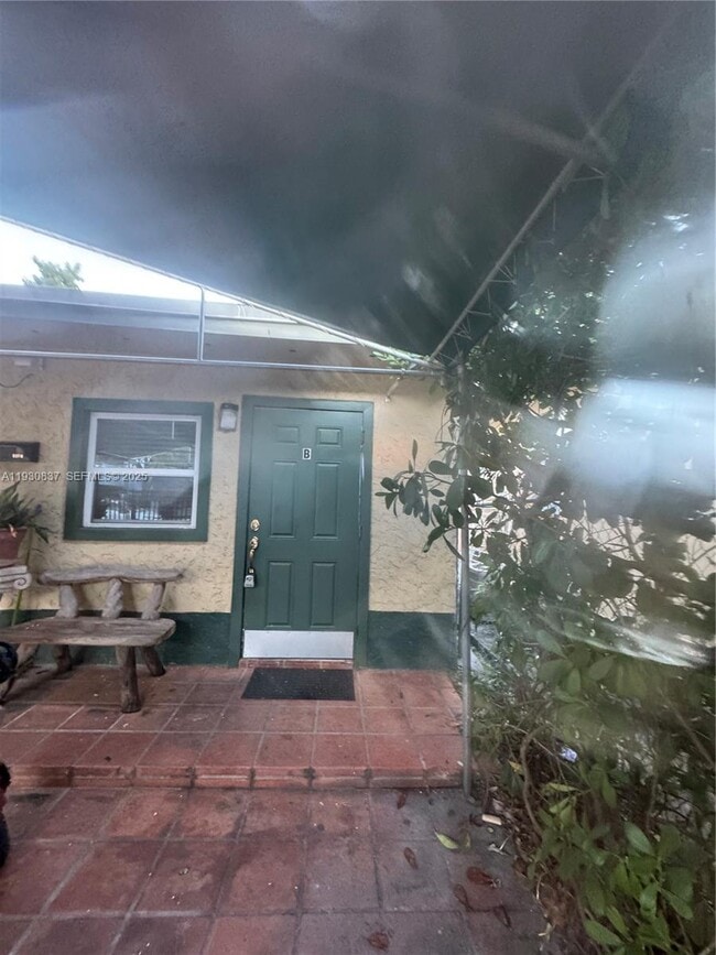 Foto del edificio - 227 SW 11th Ave