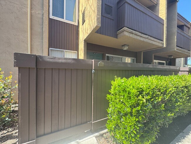 Foto del edificio - ***Move In Special** Allure Condo in Serra Mesa 2 Bedroom