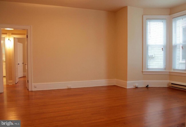 Building Photo - 55 E Antietam St