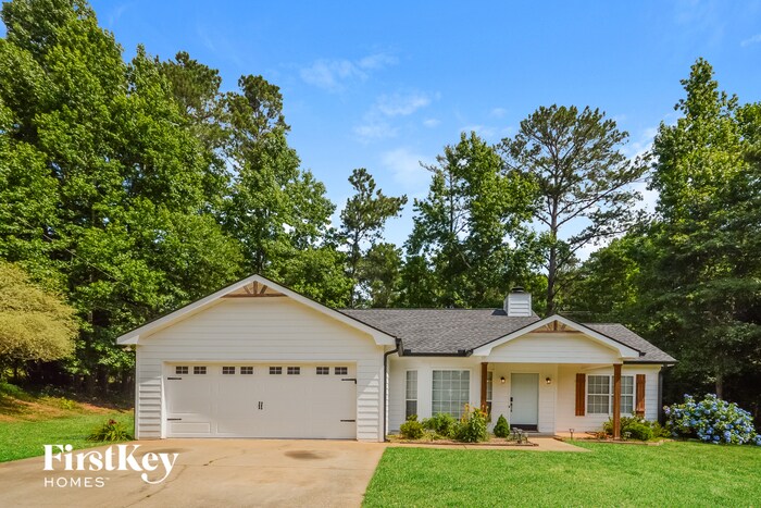 Primary Photo - 220 Lakefront Dr