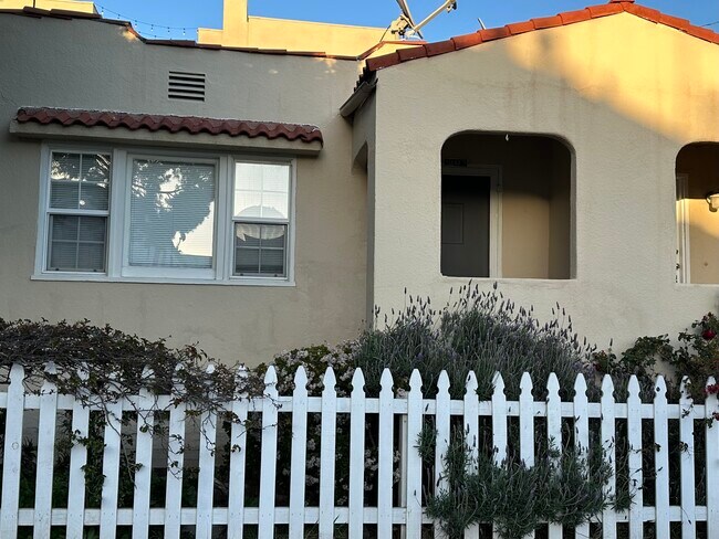 Foto del edificio - 1307 Harvard St