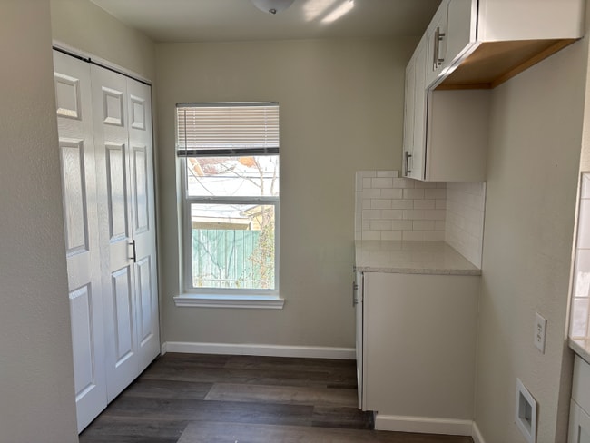 Building Photo - 3725 Avenue N