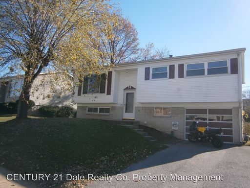Primary Photo - 950 Marbrook Ln