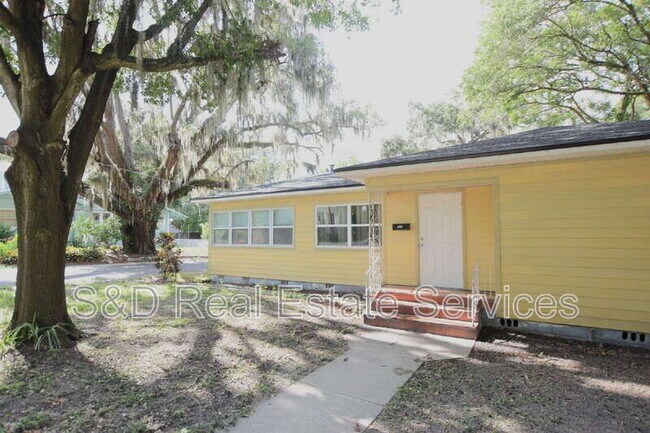 Foto del edificio - 636 Winfree Ave