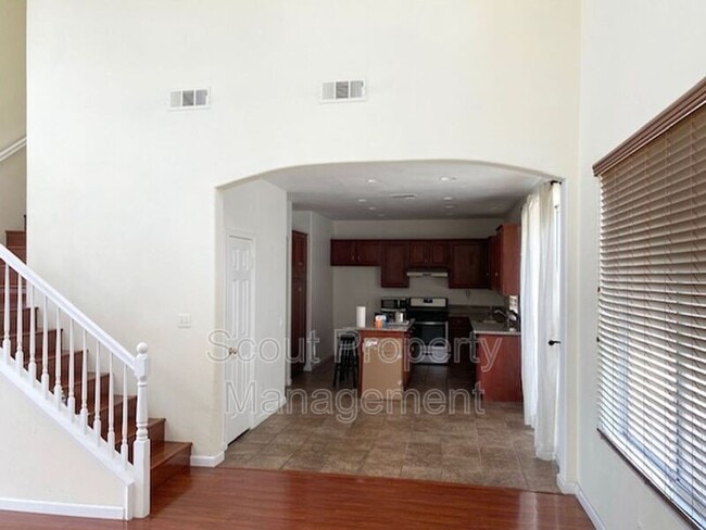Building Photo - 43180 Bassano Dr