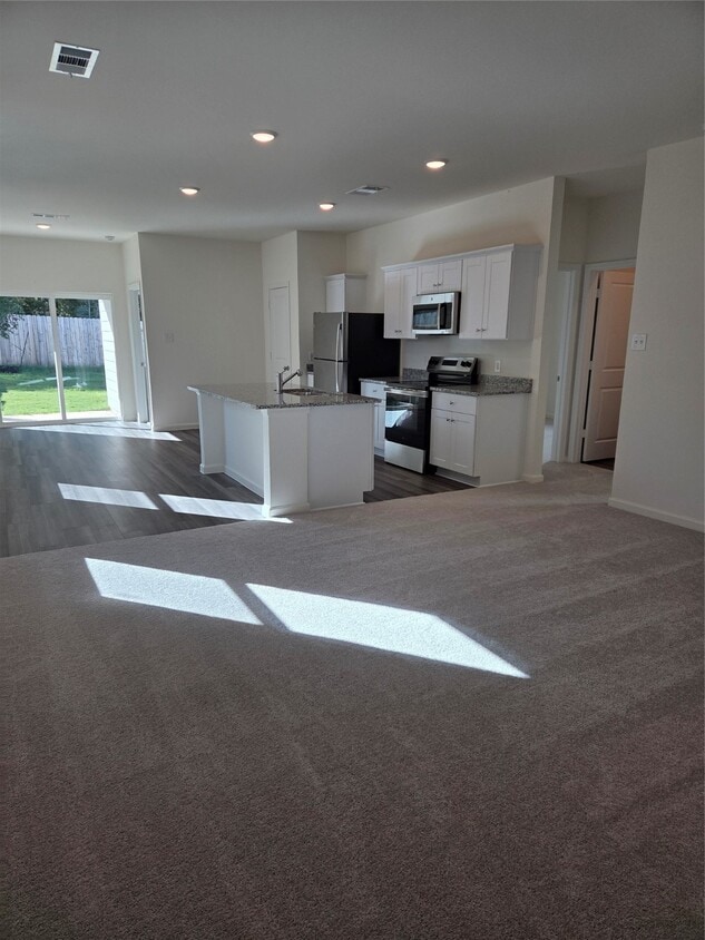 Foto del edificio - 632 Craven St