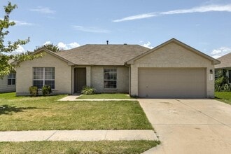 Building Photo - 1108 Blewett Dr