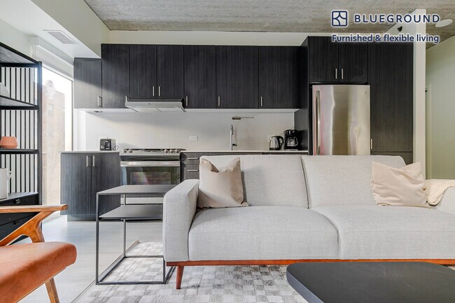 Foto del edificio - 343 W Schiller St