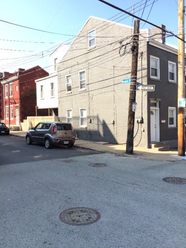 Building Photo - 108 S 11th St