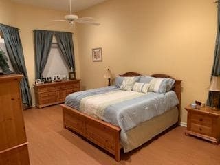 Building Photo - 4564 SW La Paloma Dr