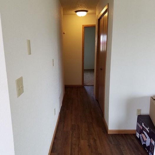 Hallway - 724 7th St SE