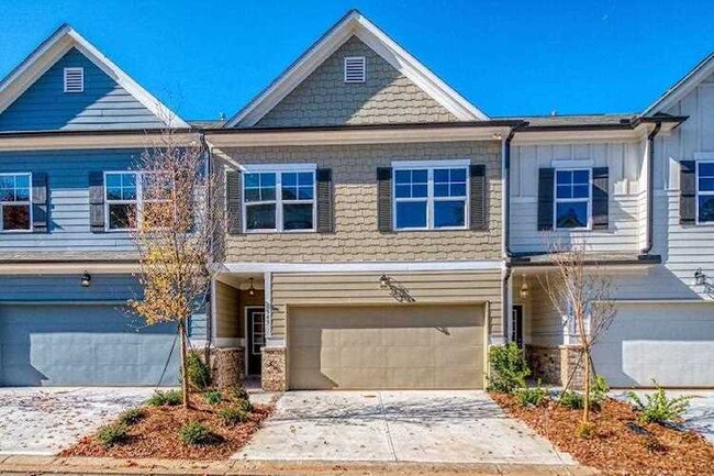 Building Photo - 1391 Heights Park Dr SE