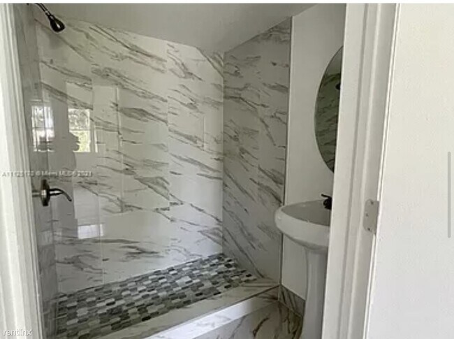 3 br, 2 bath Townhome - 8456 NW 4th Ct Gre... photo'