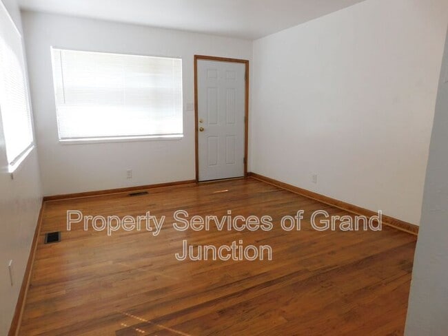 Building Photo - 1301 N 3rd St