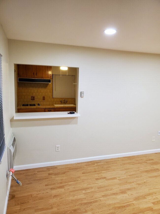 Foto del edificio - 4024 McKenzie St
