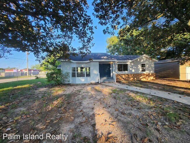 Foto del edificio - 3 br, 1 bath House - 227 Delray Dr.