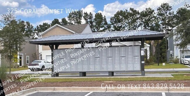 Building Photo - 325 Coral Sunset Wy