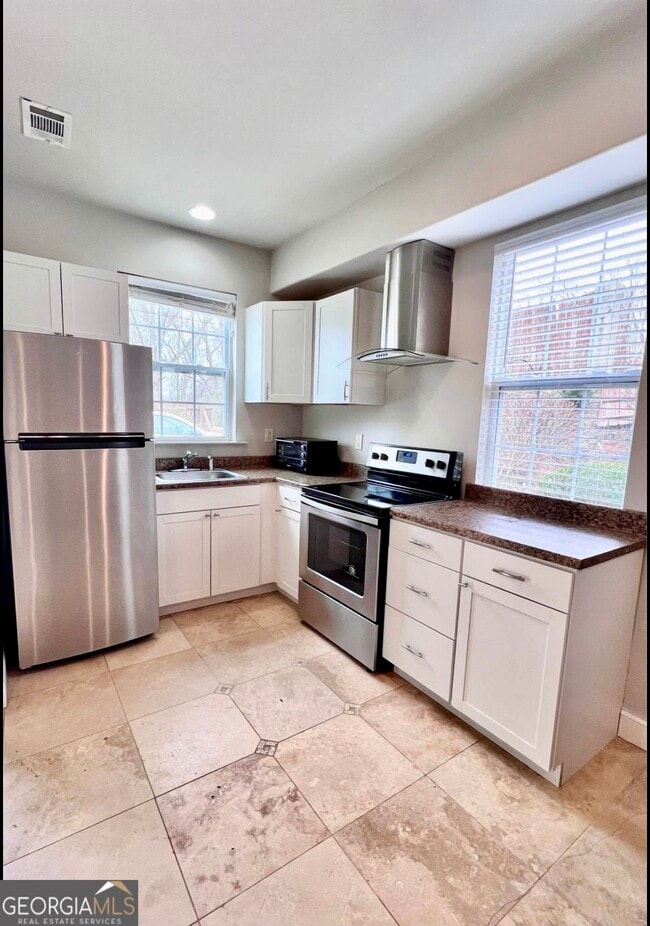 Foto del edificio - 4236 E Cherokee Dr