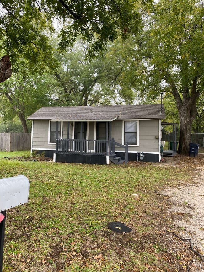 Foto del edificio - 1110 Wilson St