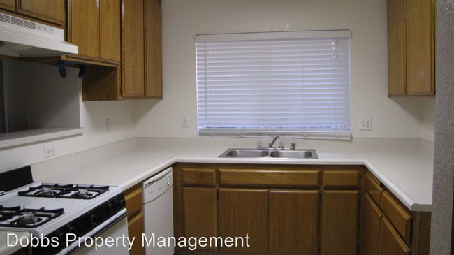 Building Photo - 9305 Thistlewood Ct