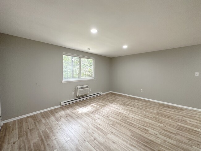 Foto del edificio - Woodland Manor Apartments