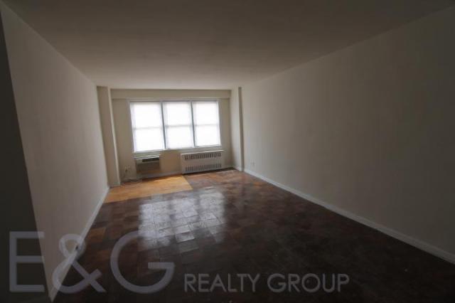 Building Photo - 1 bedroom in JAMAICA NY 11432