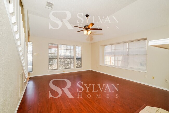 Foto del edificio - You deserve a Higher Quality of Living.