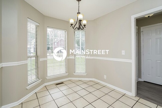 Building Photo - 3 Bedroom Pet-Friendly Home in Antioch, TN with Main Street Renewal