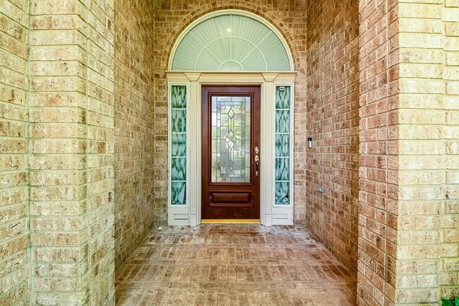 Foto del edificio - 18035 Somerset Knolls Ct