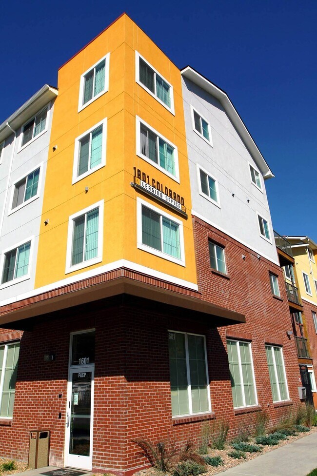 Foto del edificio - 1601 Colorado Apartments