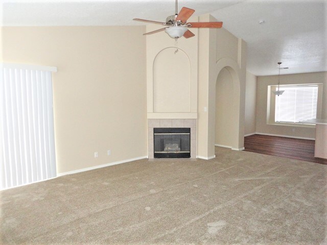 Building Photo - 836 Toadlena Meadows Drive NE