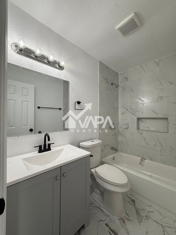 Photo - 4135 Sunrise Glade Dr House