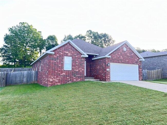 Building Photo - 6048 Clay Ave