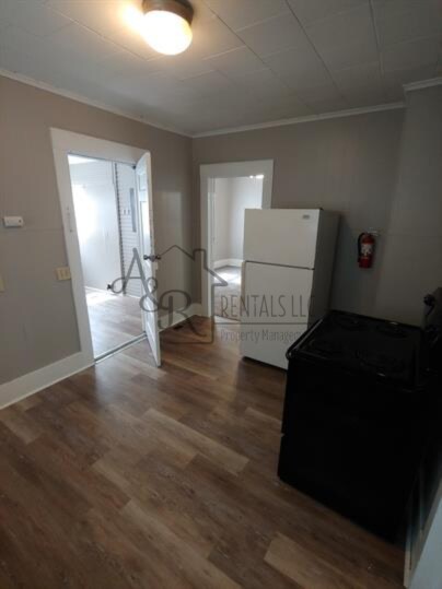 Foto del edificio - 103 W Mead St