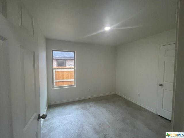 Foto del edificio - 605 SW H K Dodgen Loop