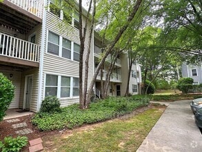 Building Photo - 1312 Hillbrow Ln