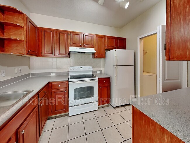 Foto del edificio - 2537 Maitland Crossing Way
