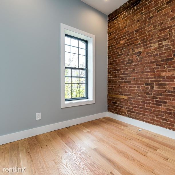 Building Photo - 447 Keap St