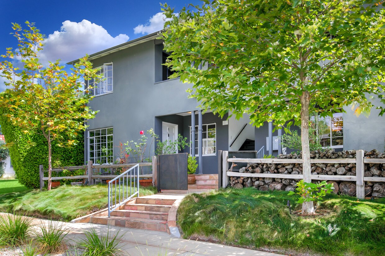 Foto principal - 751 18th St