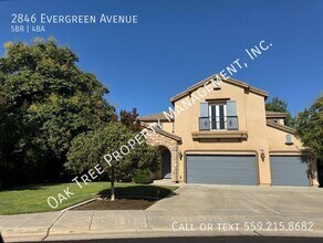 Building Photo - 2846 Evergreen Ave