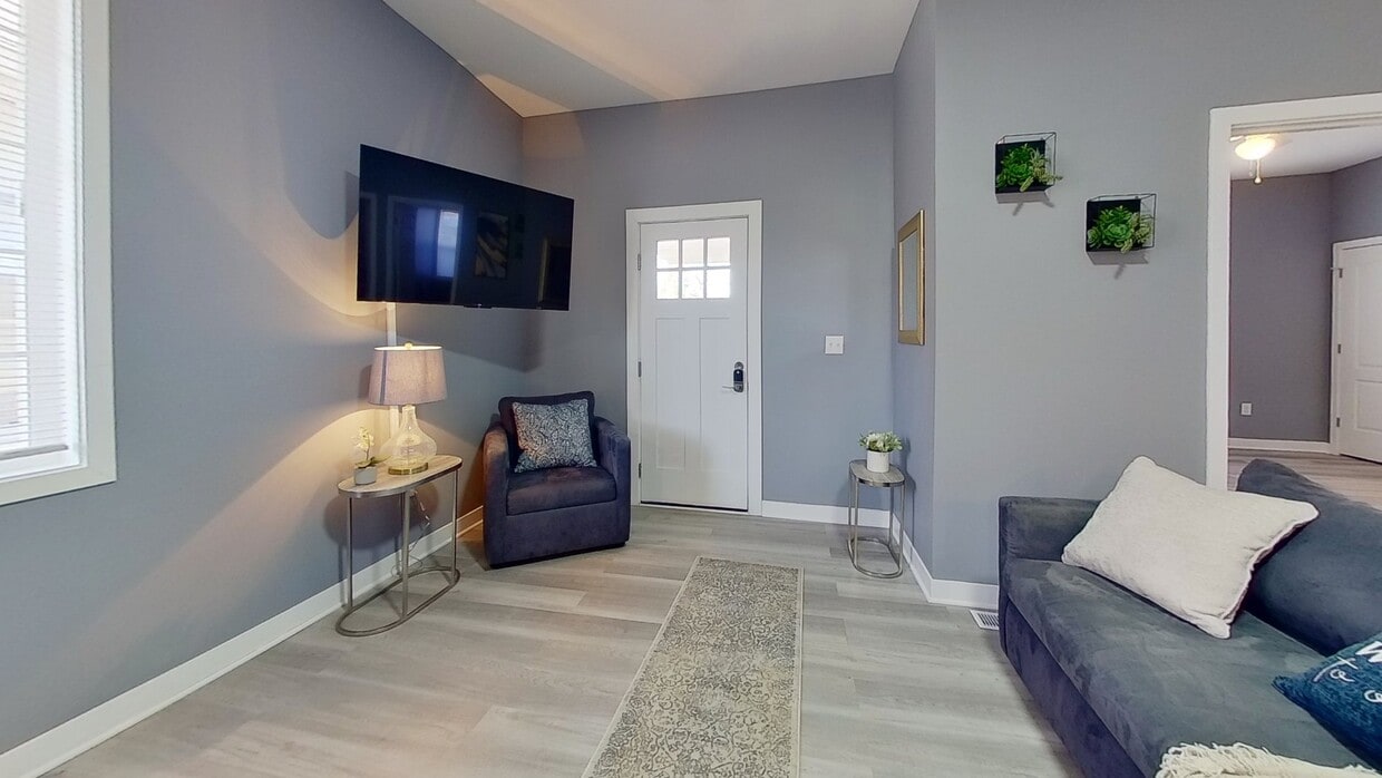 Photo - Spacious Modern Home | Stylish Comfort Nea...