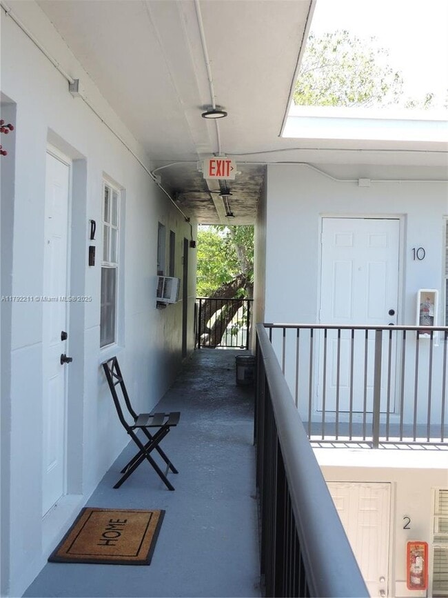 Building Photo - 3615 Thomas Ave