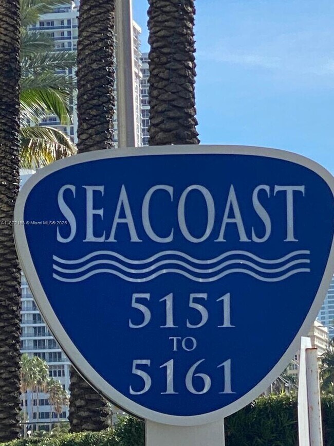 Foto del edificio - 5161 Collins Ave