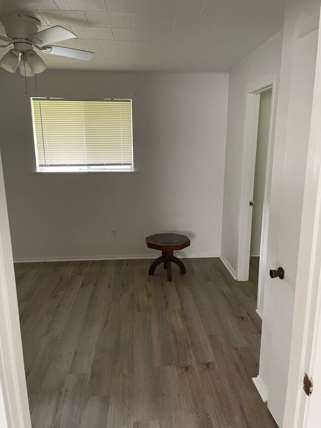 Bedroom - 1701 Mercury Dr