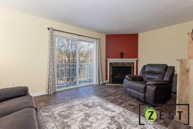 Foto del edificio - 3152 Torrent Ln