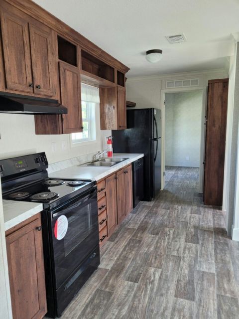 Foto principal - 5411 Kingfish St